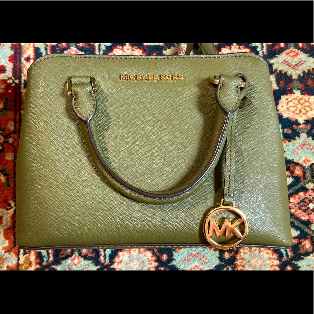 Michael Kors purse